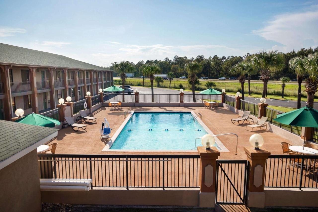 Days Inn By Wyndham Hardeeville/ I-95 State Line Ngoại thất bức ảnh