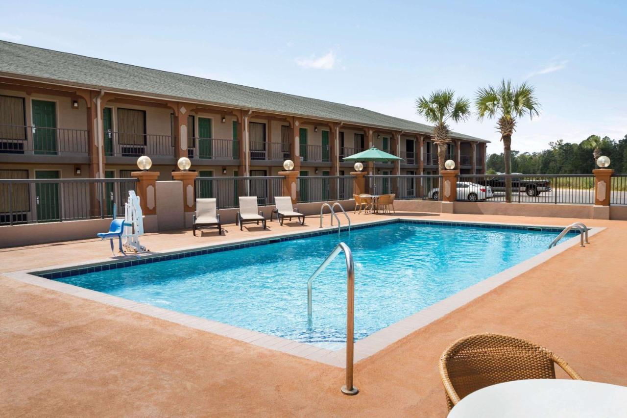 Days Inn By Wyndham Hardeeville/ I-95 State Line Ngoại thất bức ảnh